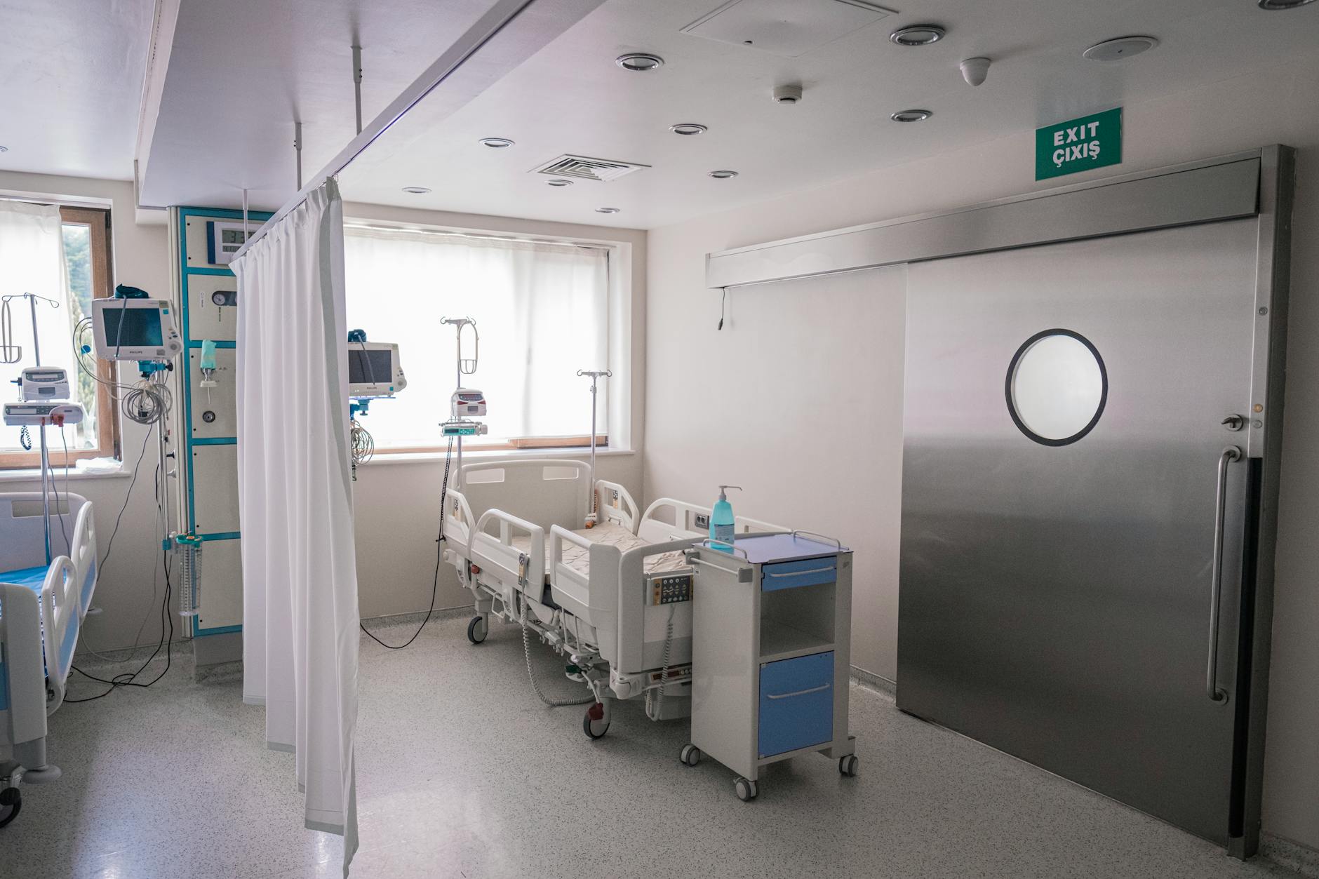 Clinical training at Policlinico Vanvitelli (former II University of Naples hospital) for MBBS students at University of Campania Luigi Vanvitelli in Caserta & Naples Campania (Caserta & Naples)