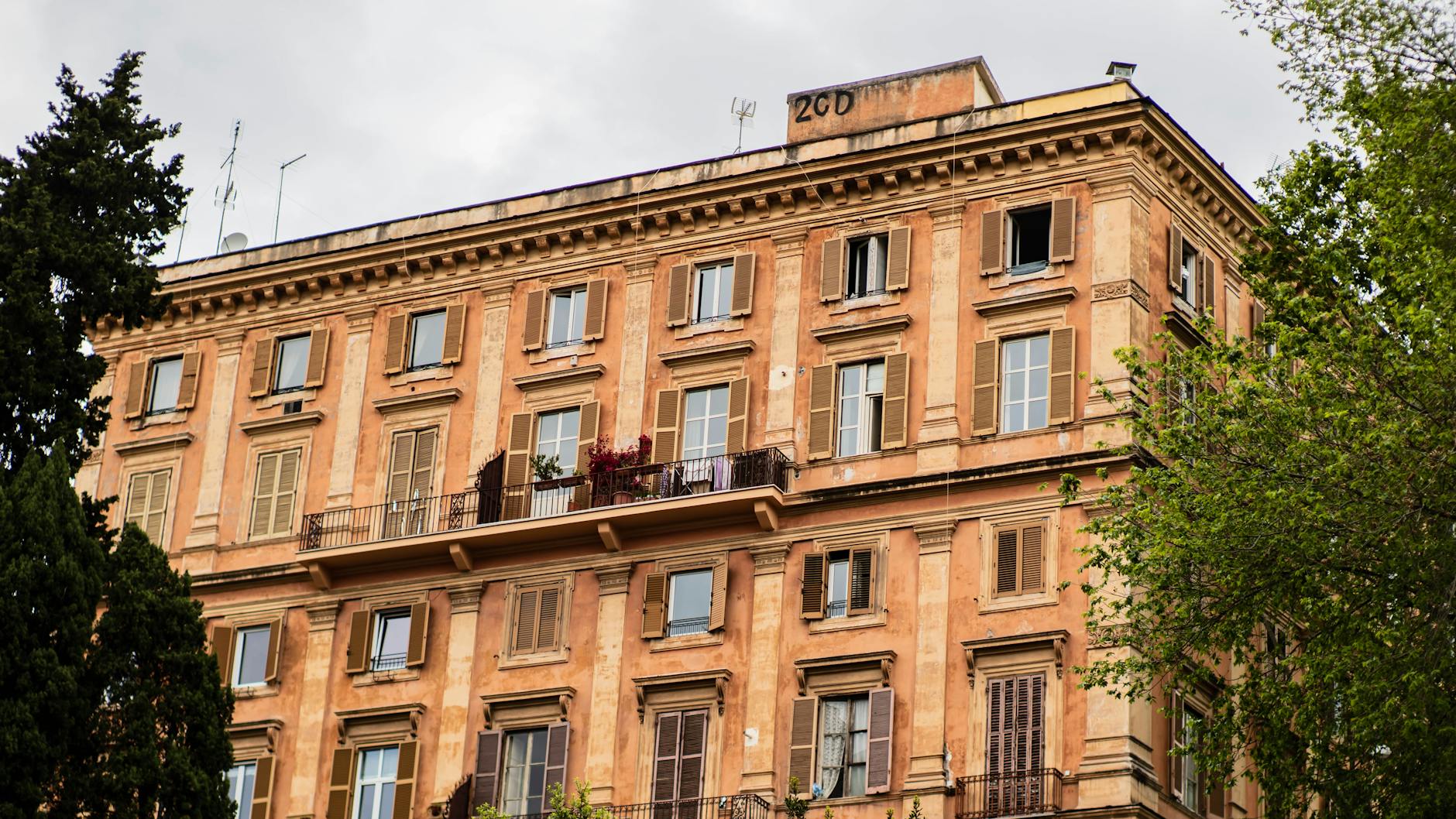 Student accommodation options near University of Rome Tor Vergata for Indian students in Rome Lazio