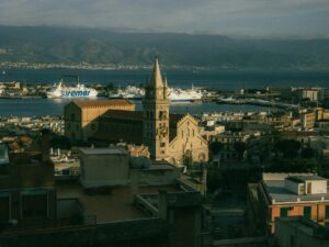 Mediterranean weather and lifestyle for Indian students at University of Messina in Messina Sicily (north-east coast) Italy