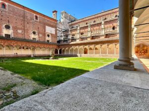 Weather guide for Indian students studying at University of Pavia in Pavia Italy showing seasonal changes