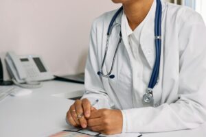 MBBS graduate from Italy studying for USMLE exam steps to practice medicine in USA